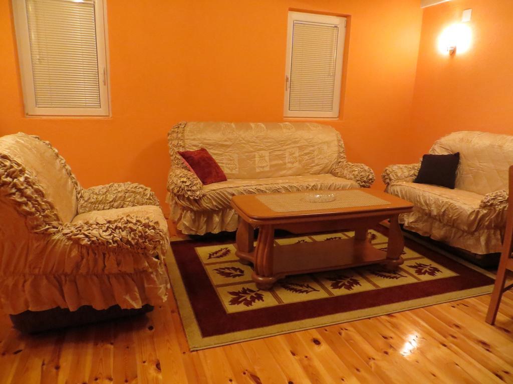 Rooms And Bungalows Sreten Zugic Zabljak  Phòng bức ảnh